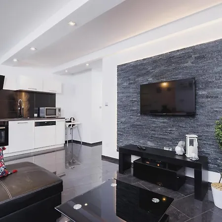 Apartment Lubelska By Renters *